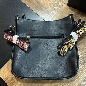 Vegan Leather Crossbody Fashion Shoulder Bag Purse w/ Adjustable Strap